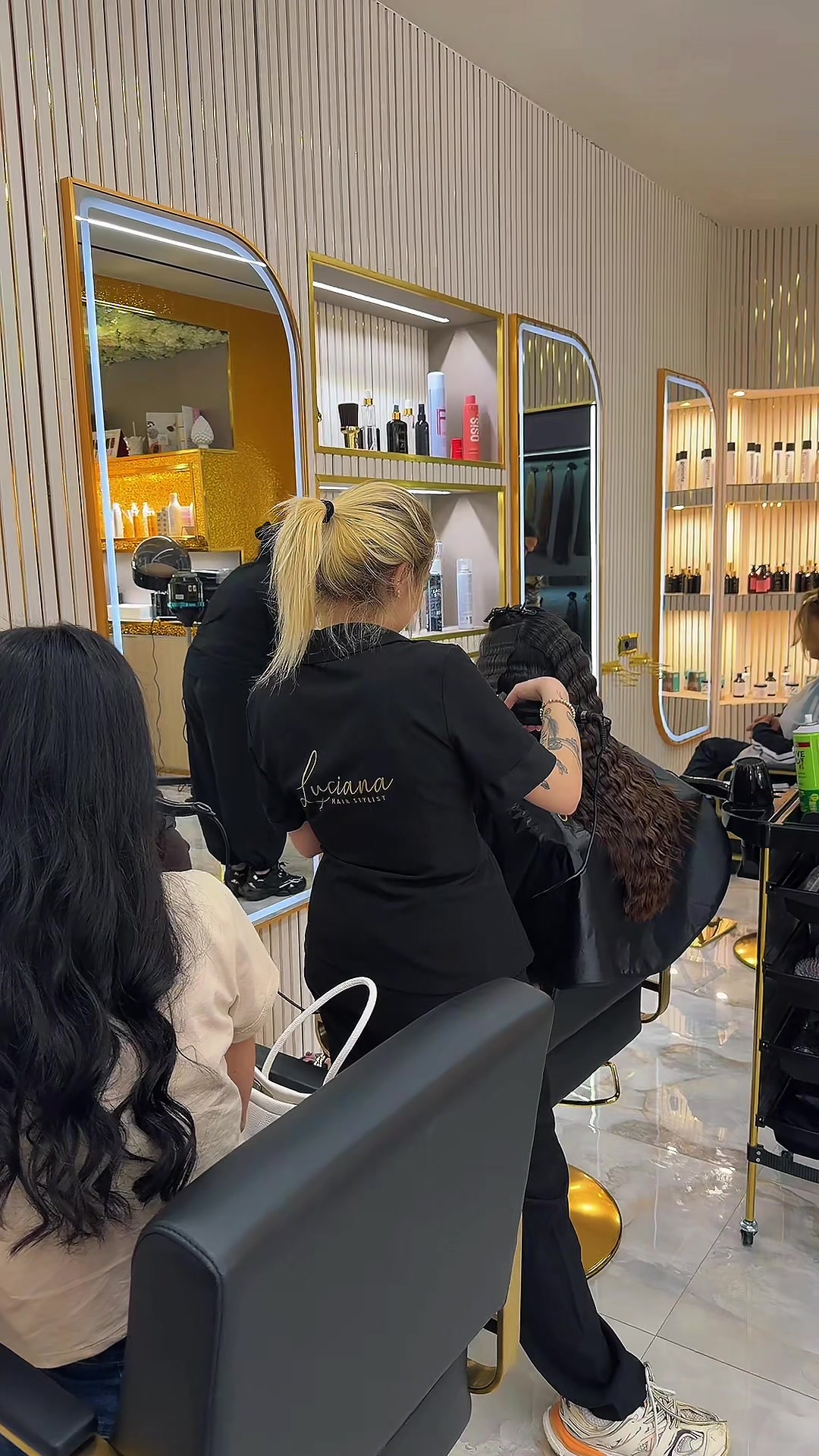 @LUCIANA HAIR
