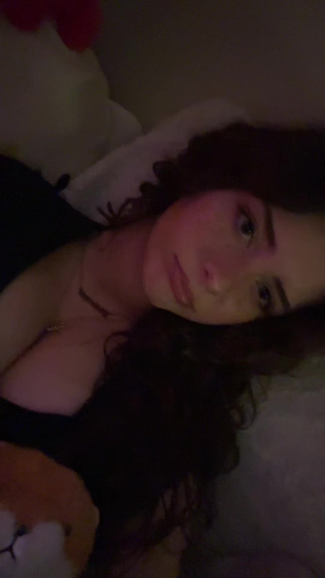 @⃟