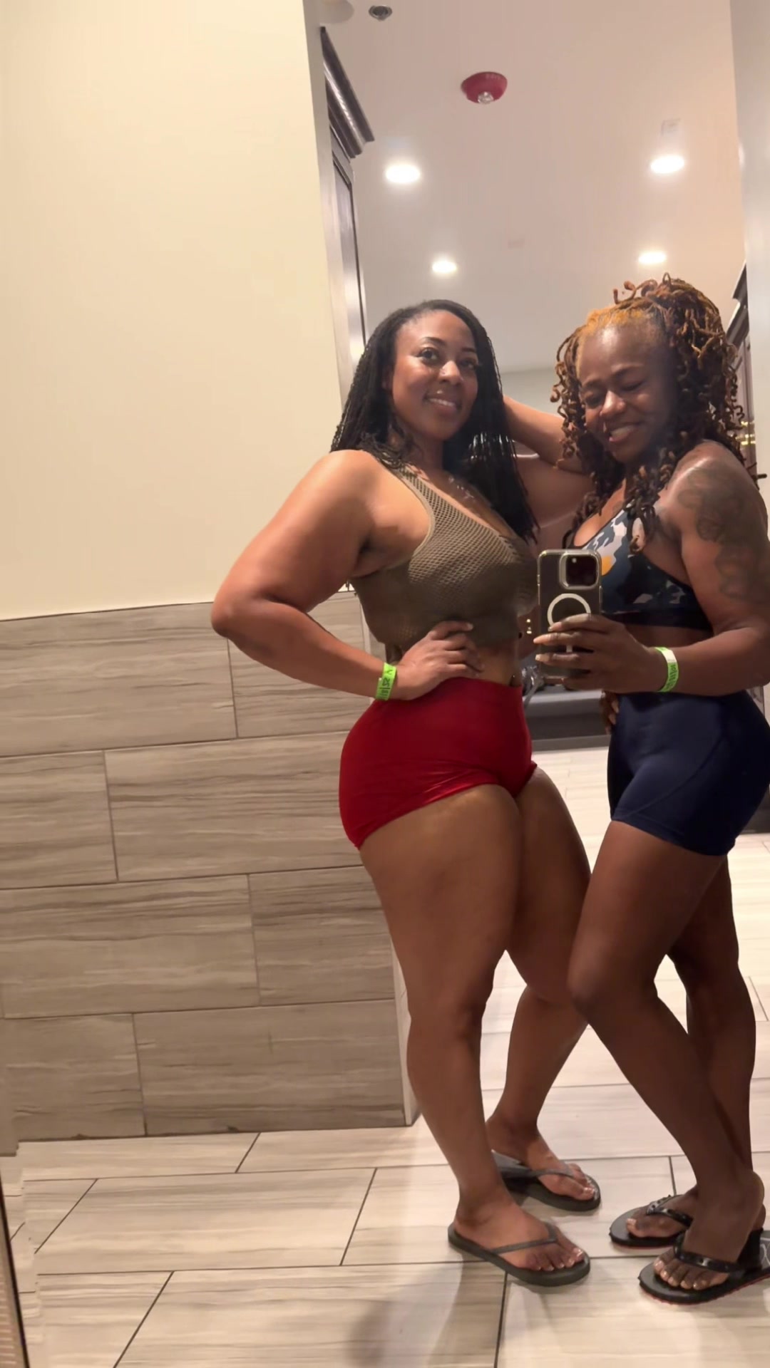 @fitqueen27