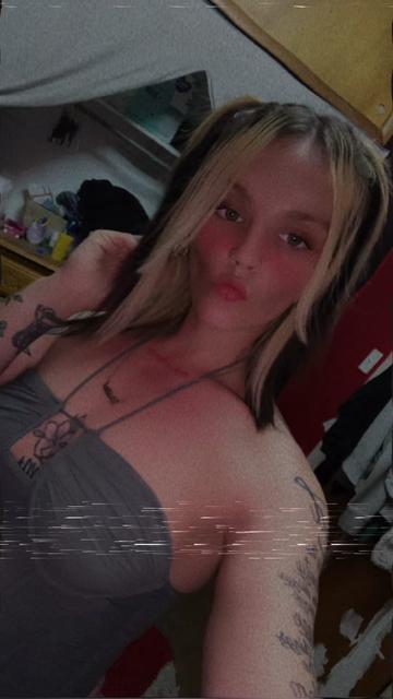 @BrittanySingleton1997