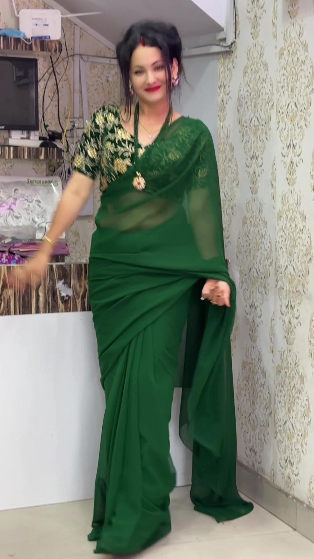 @Kanchanfashion9
