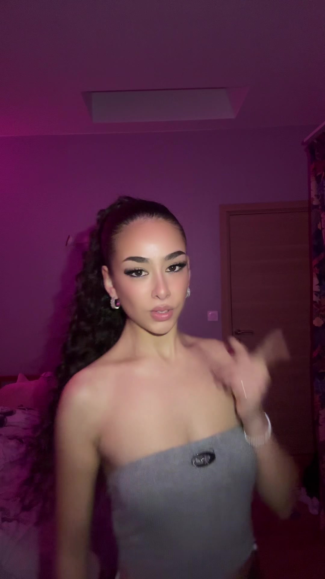 @Anaislrs