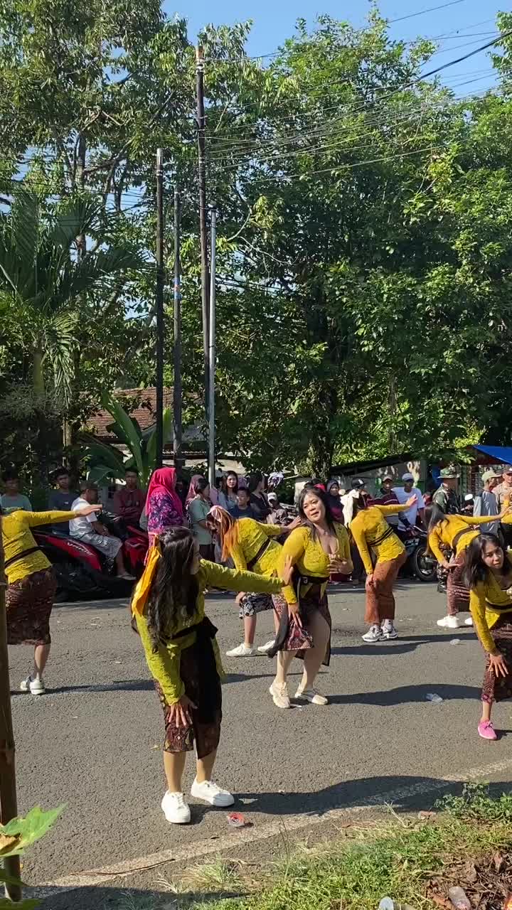 @mbak bakolll