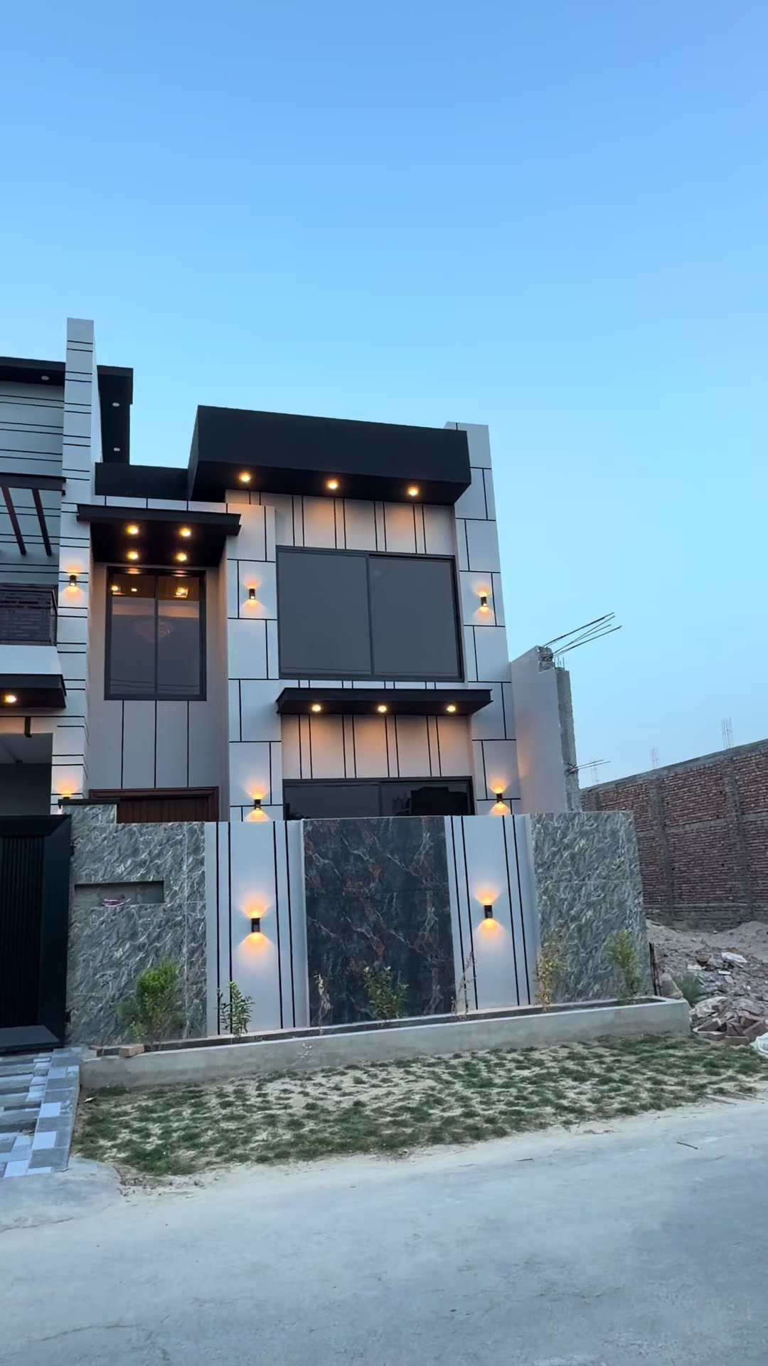@Salman Builder