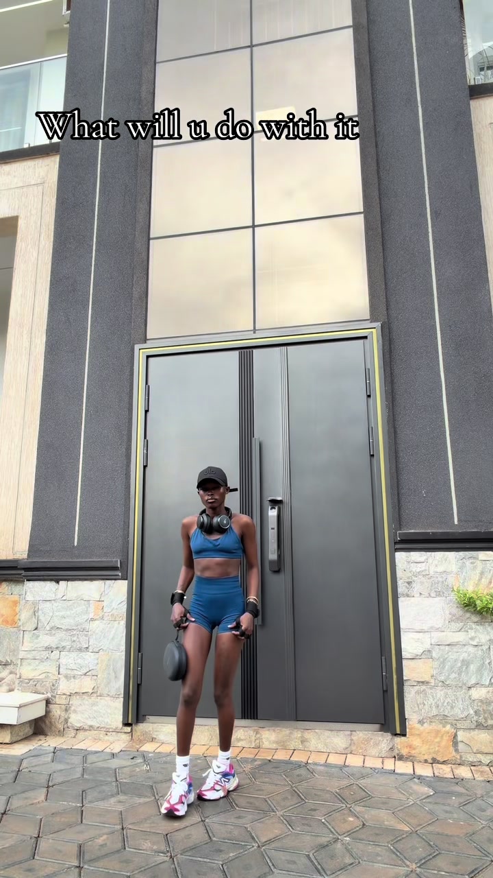 @Moreen Graves