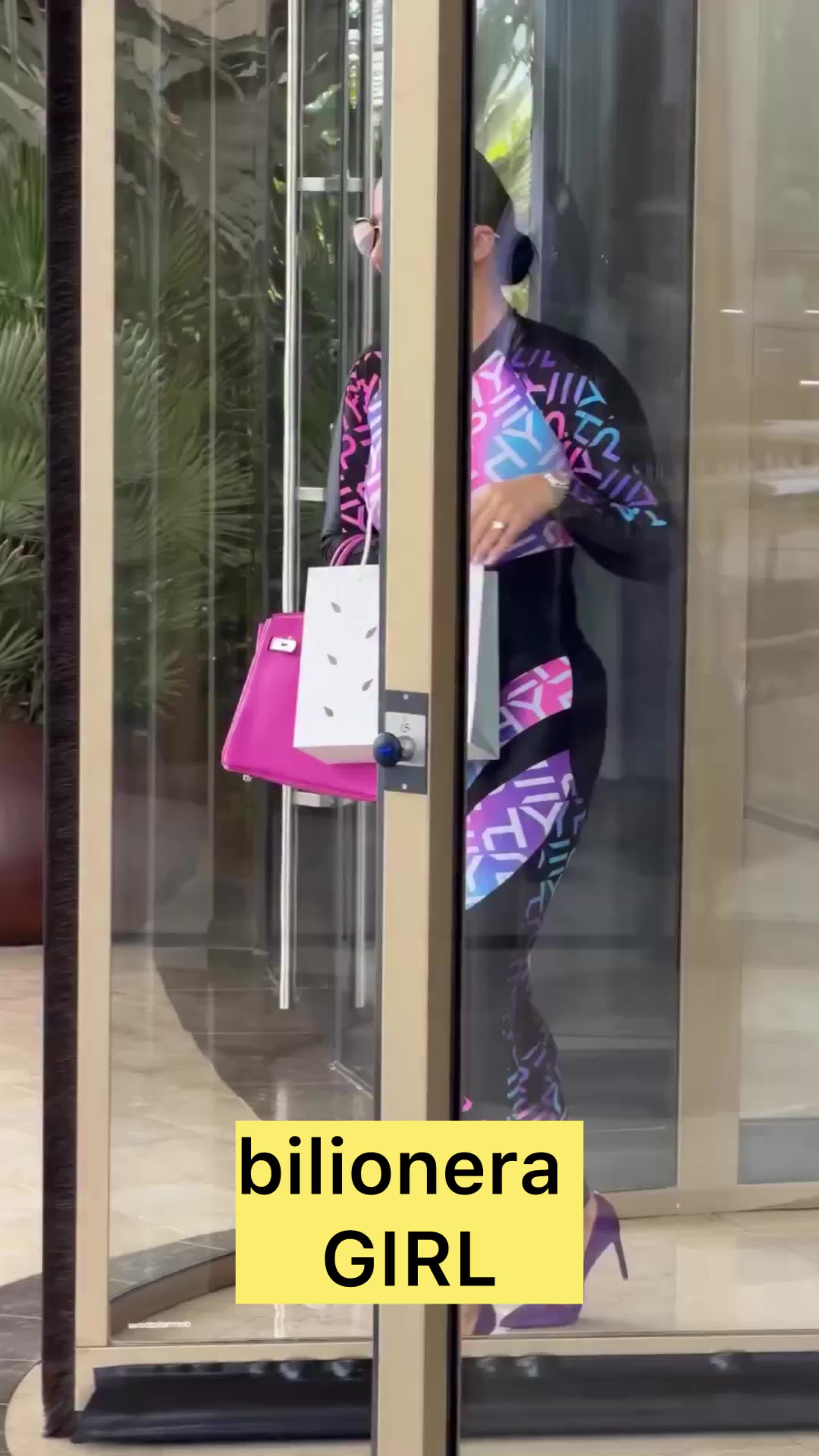 @Bilionaires_CLUB11