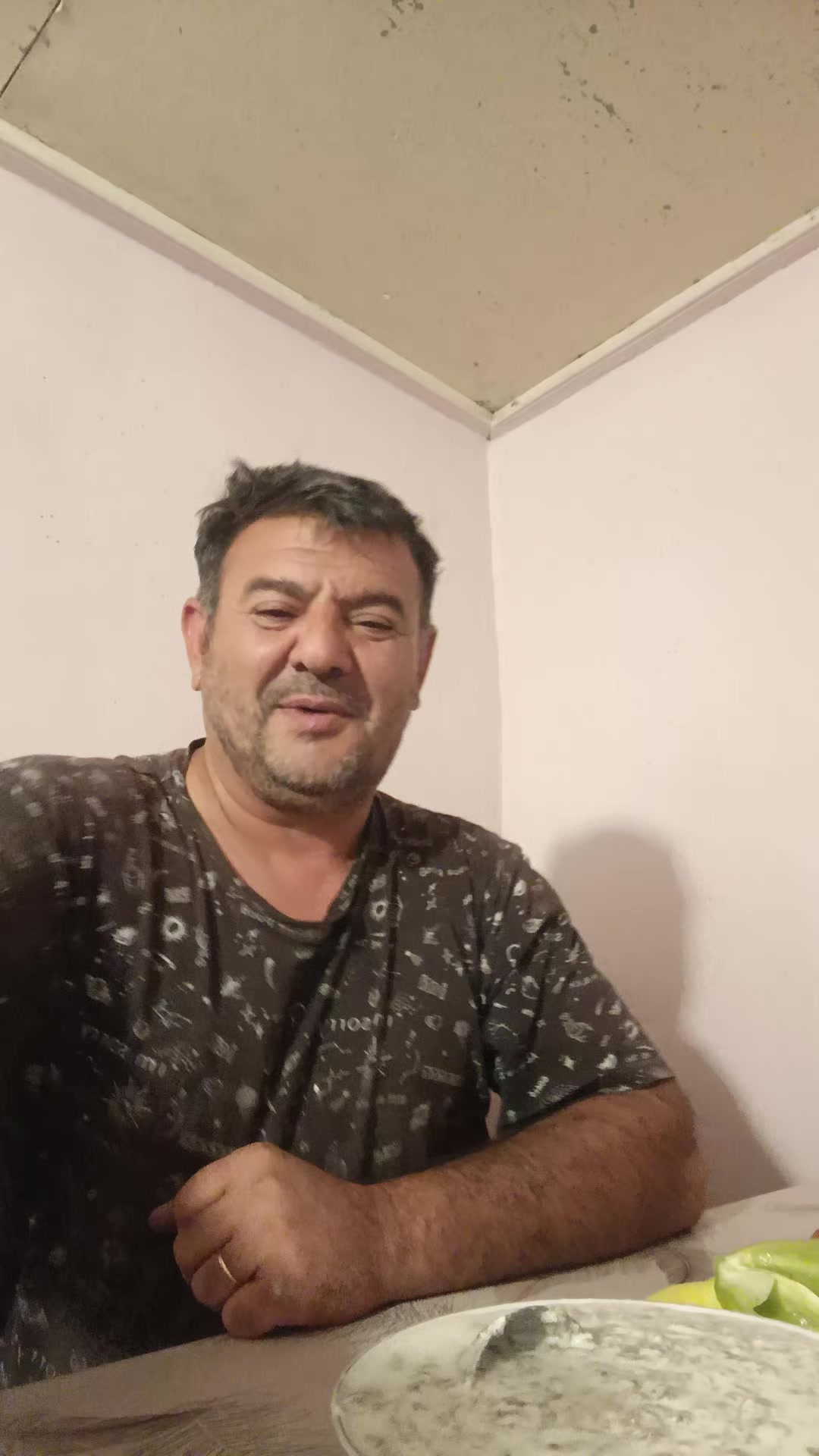 @yolunmuş_Eşqin