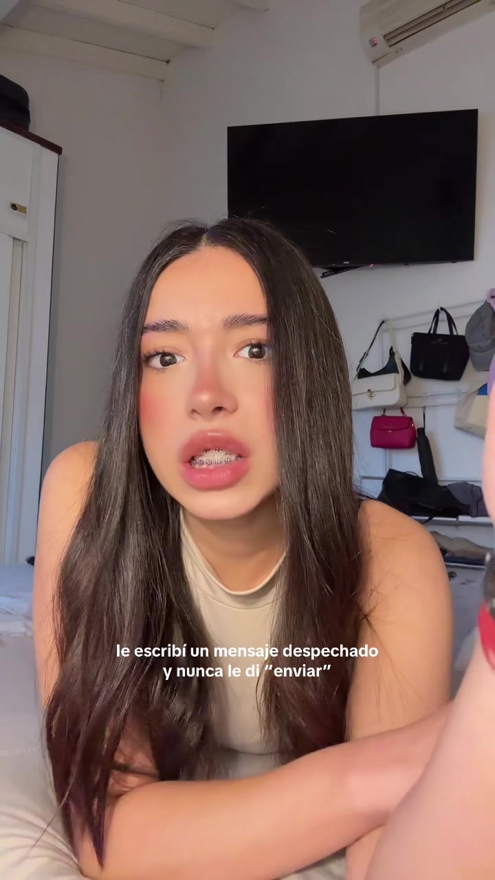 @valen💋
