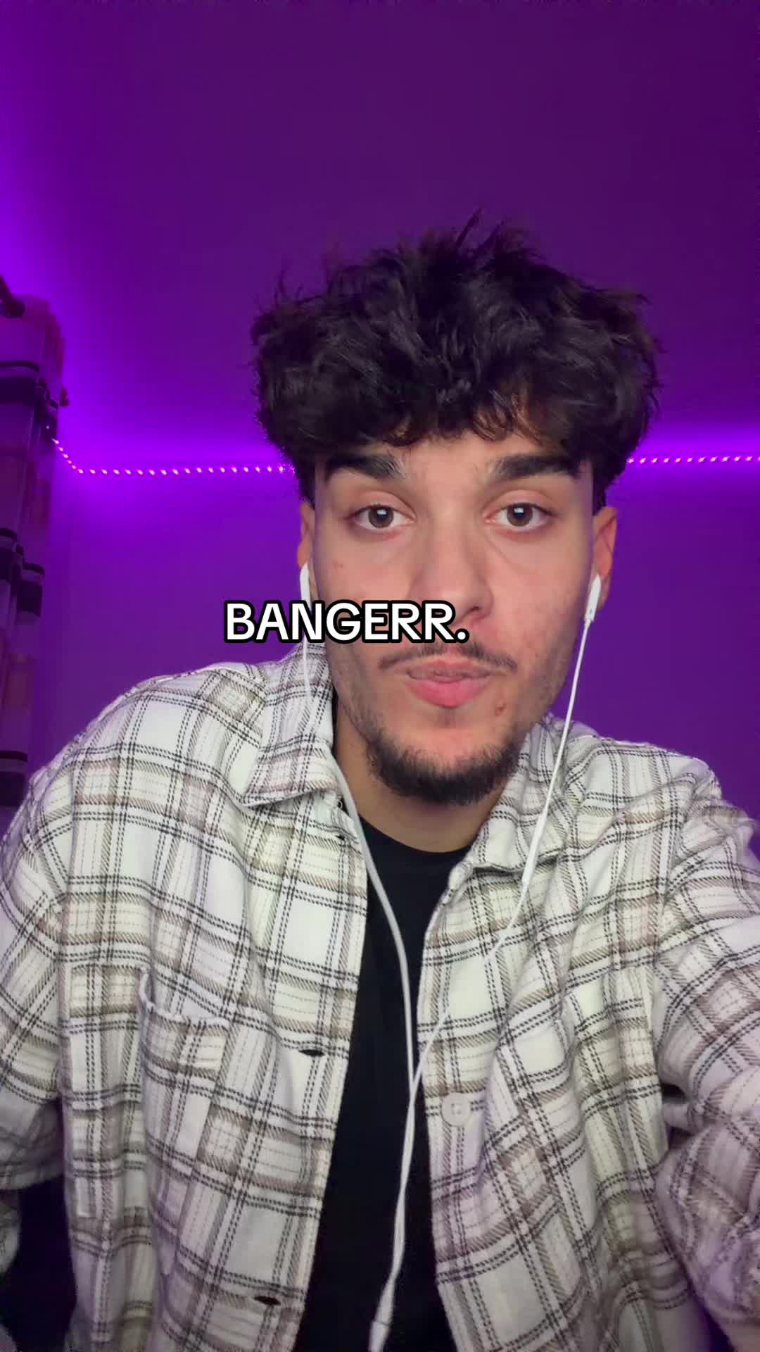 @🎧🎧