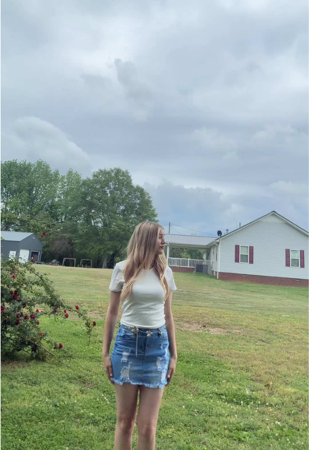 @Bella