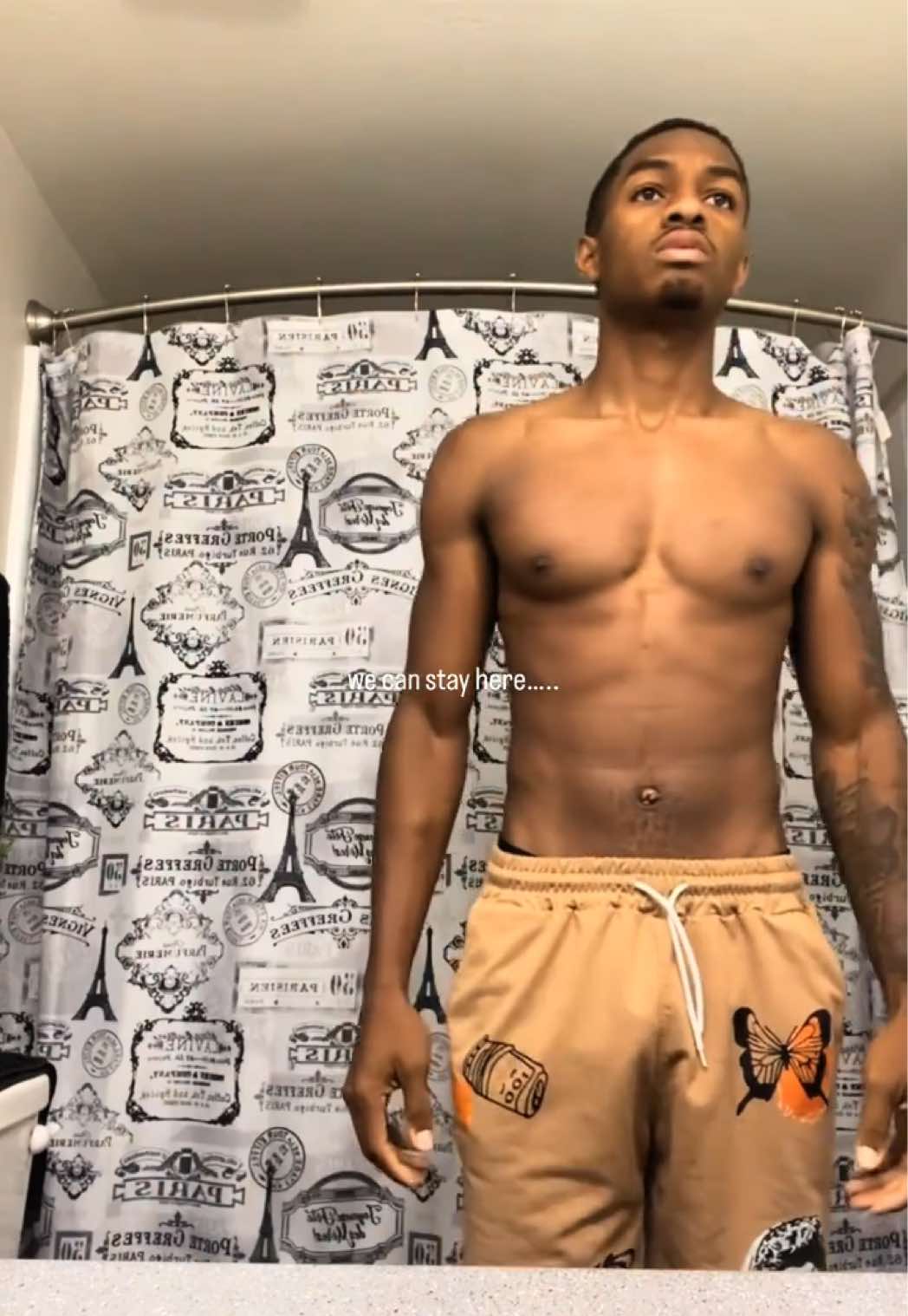 @Avii.