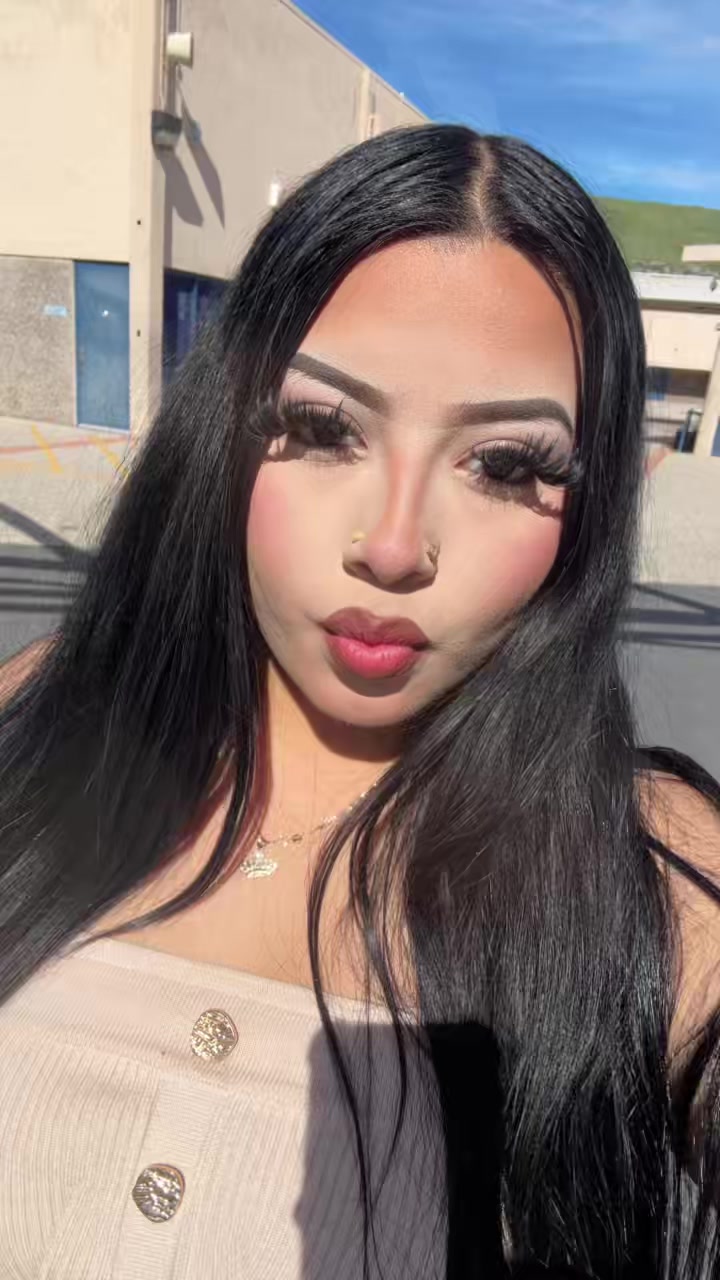 @𝓕𝓮𝓻𝓷𝓪𝓷𝓭𝓪 💋