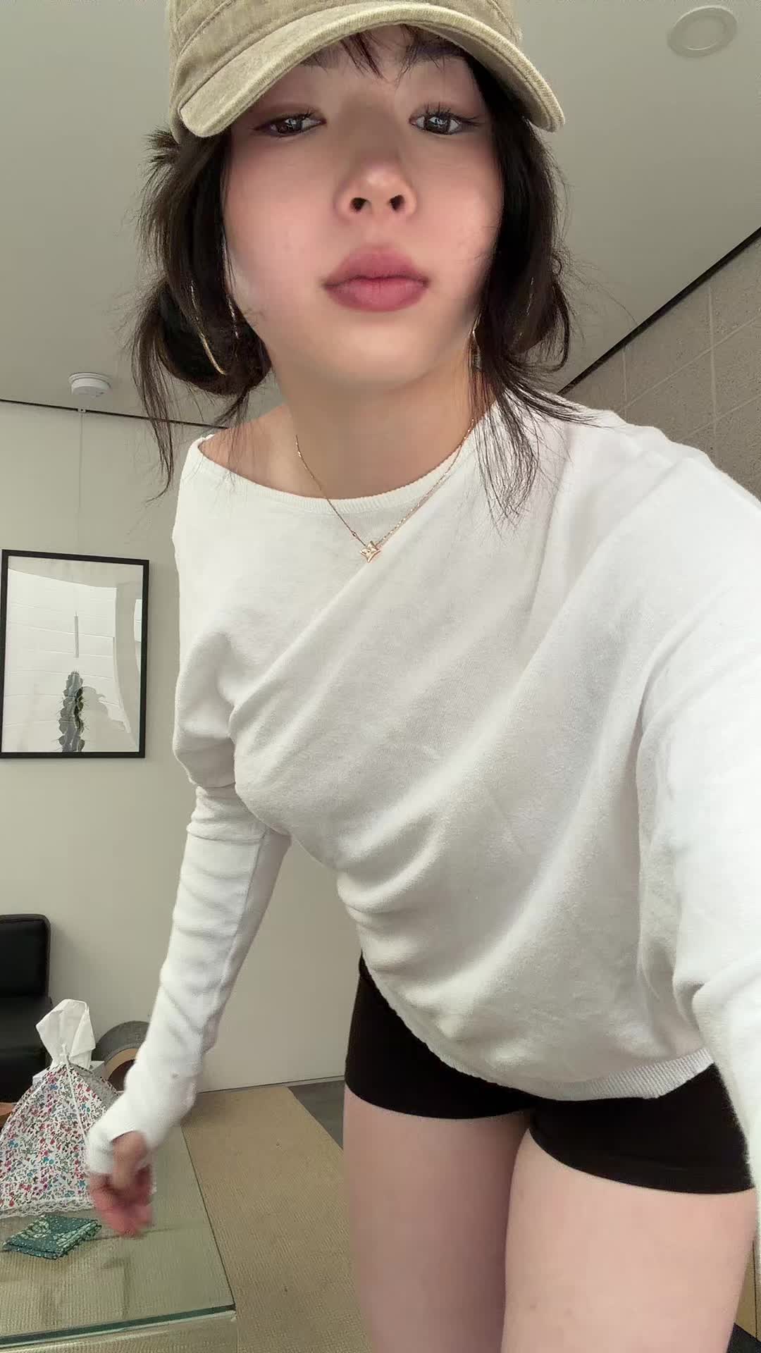 @violet