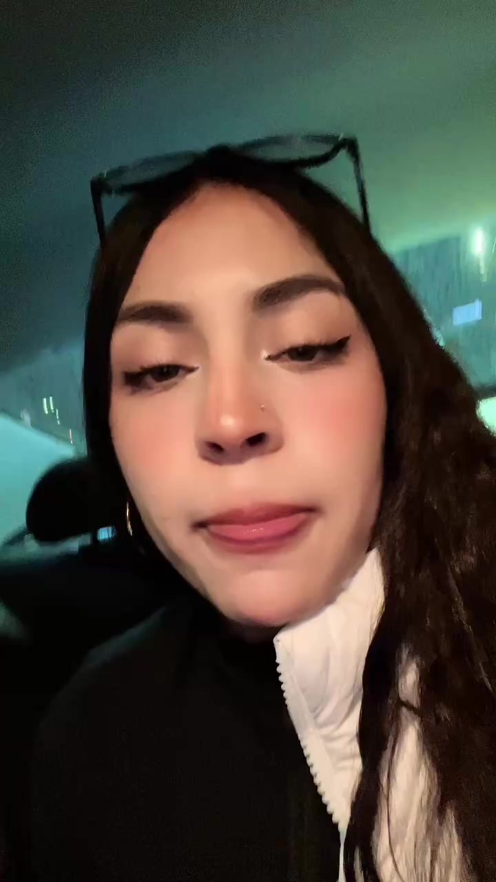 @Lupita