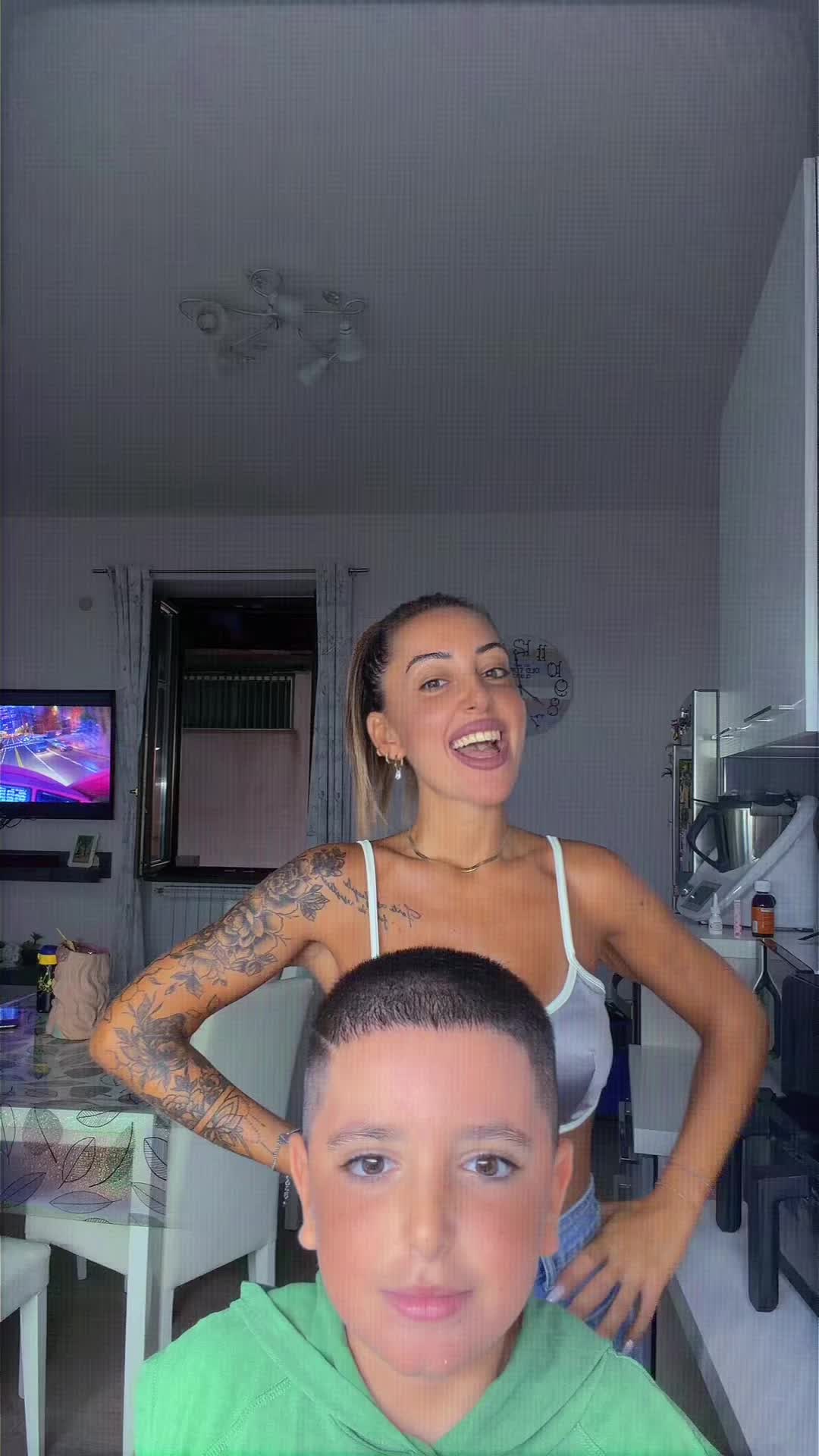 @✨𝑽𝑨𝑳𝑬𝑵𝑻𝑰𝑵𝑨✨