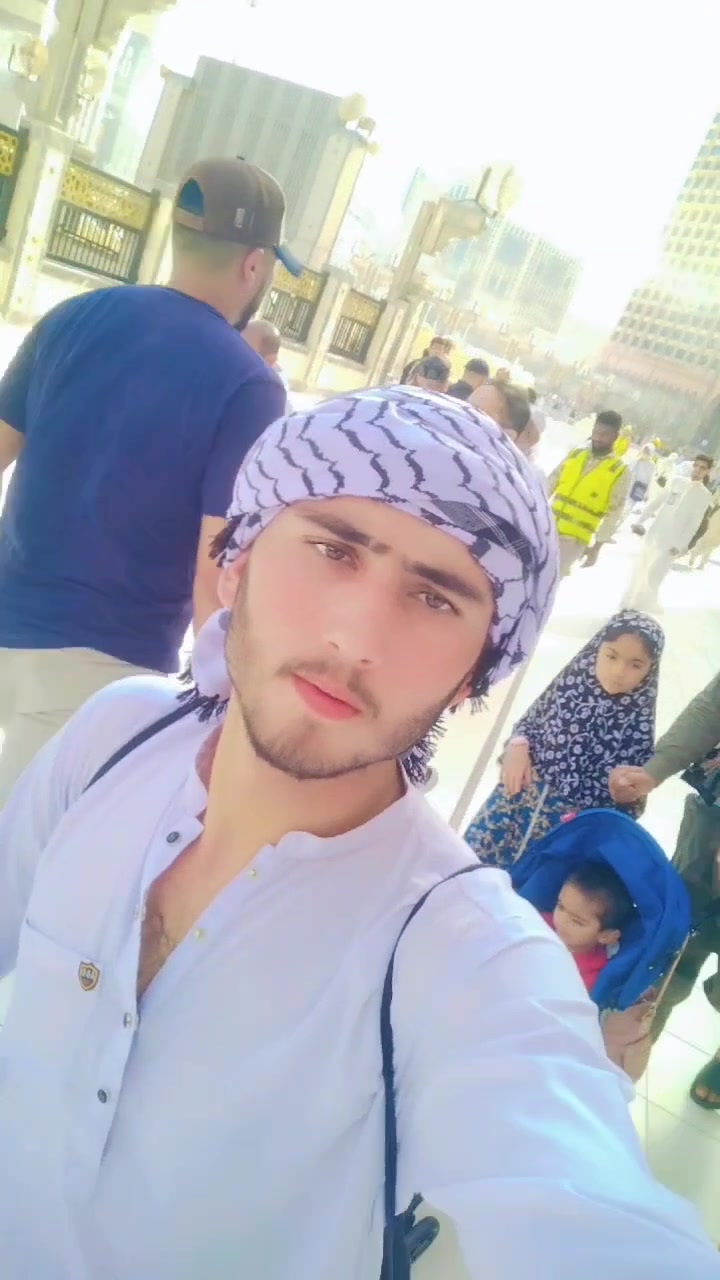 @SANA 🖤🥹🥀 ULLAH