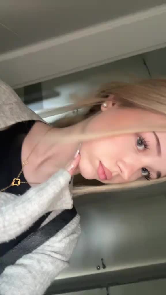 @lara_gsnnn