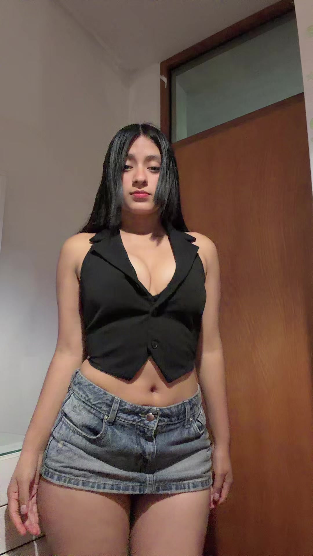 @🌟 𝐄𝐬𝐭𝐫𝐞𝐥𝐥𝐚