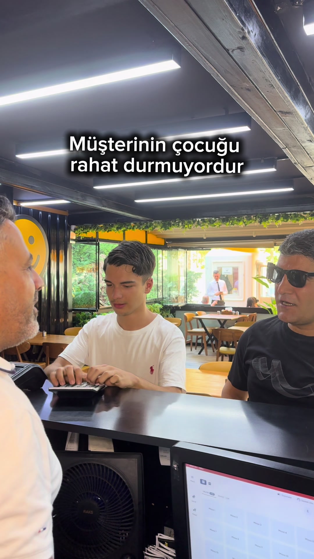 @KÖFTECİ EMİR & EMİR BURGER