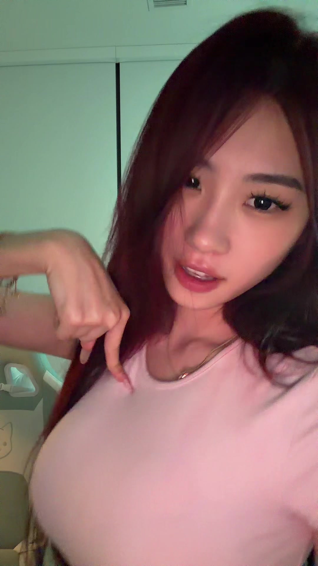 @cinasworld