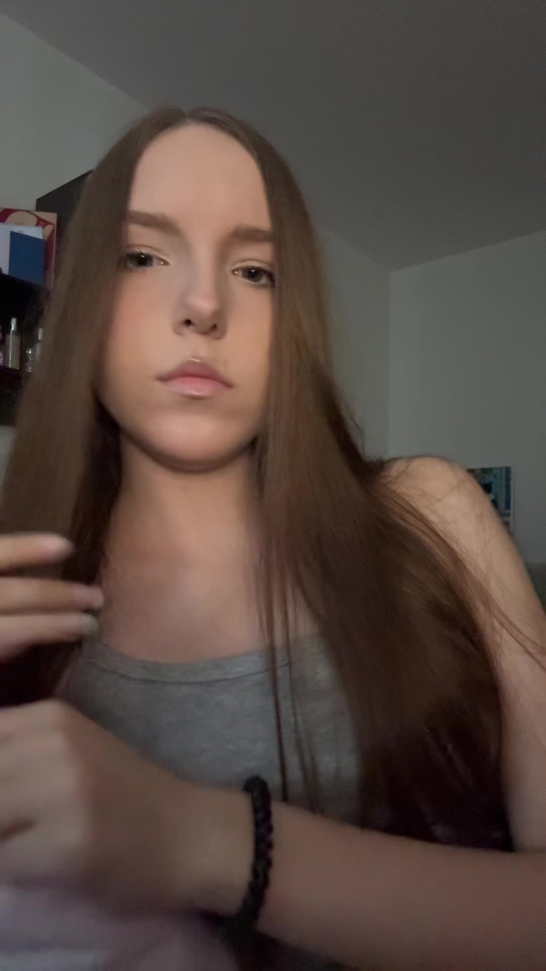@яника