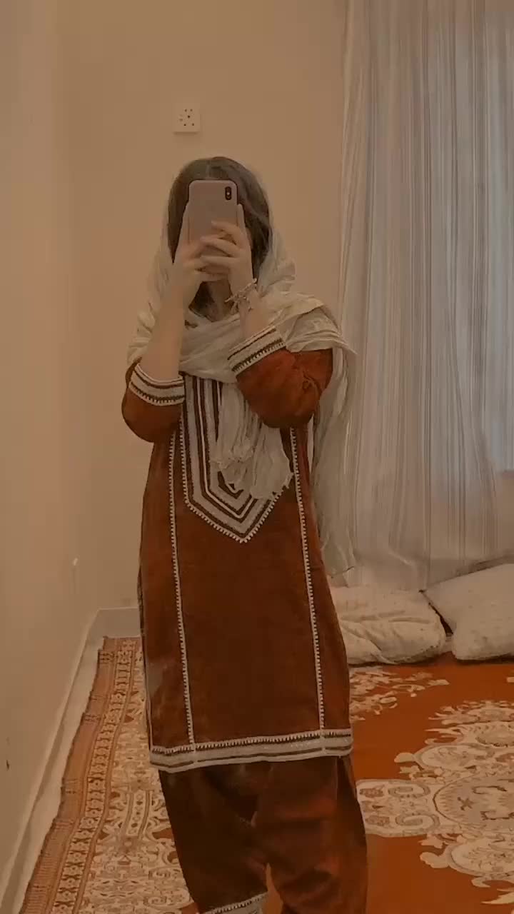 @𓆩♛𝐇𝐈𝐍𝐀 𝐆𝐔𝐋𝐋 𝐇𝐒♛𓆪