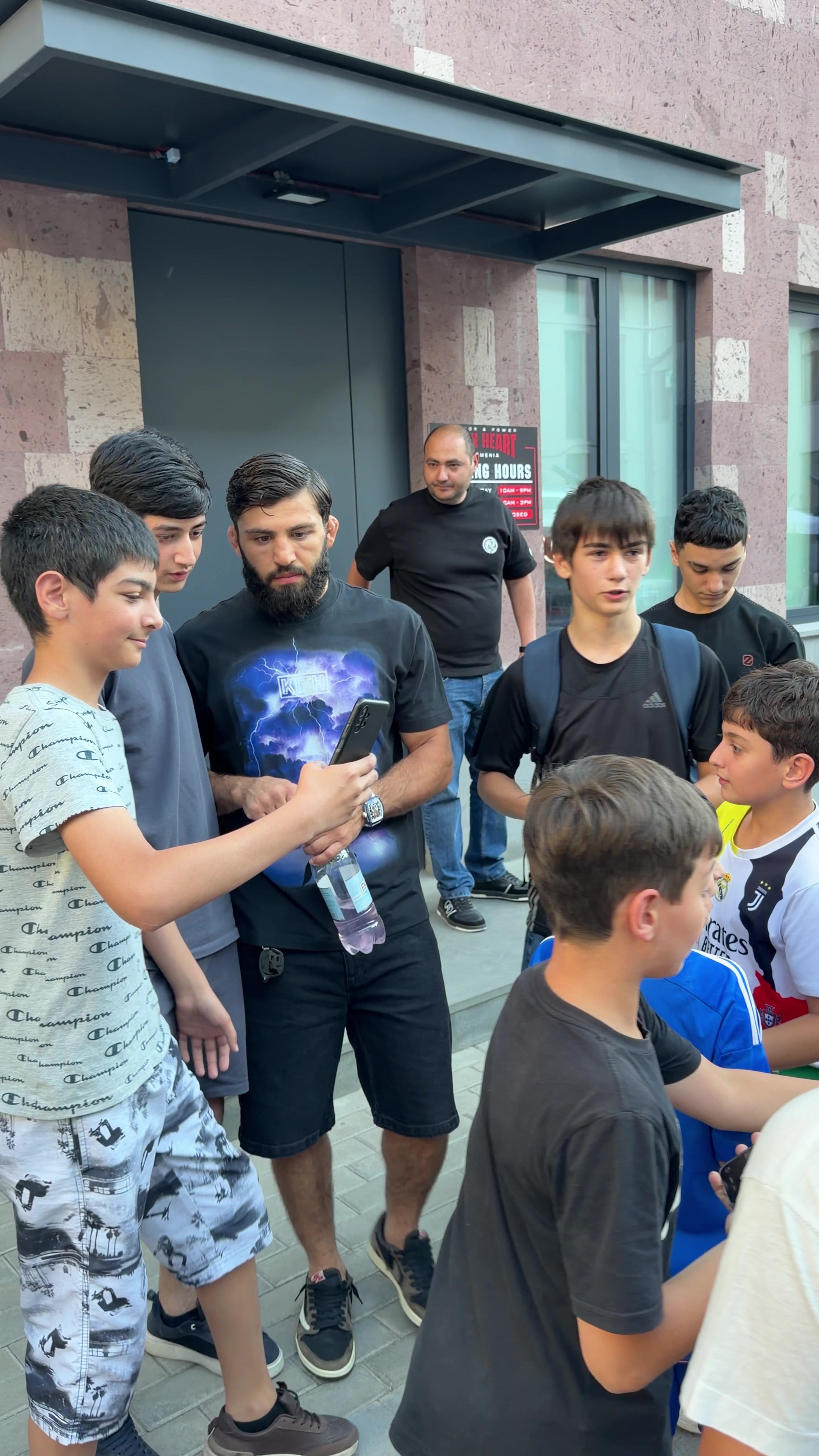 @Arman Tsarukyan