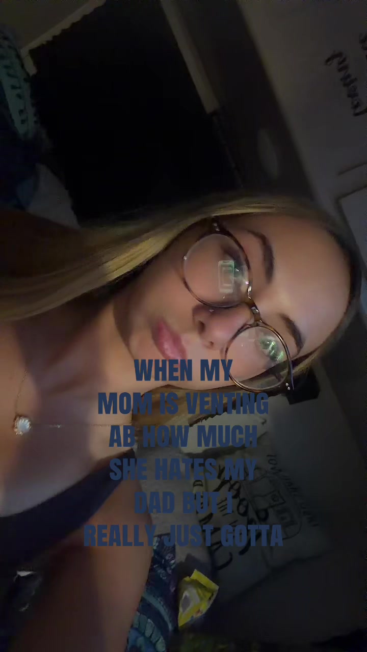 @???