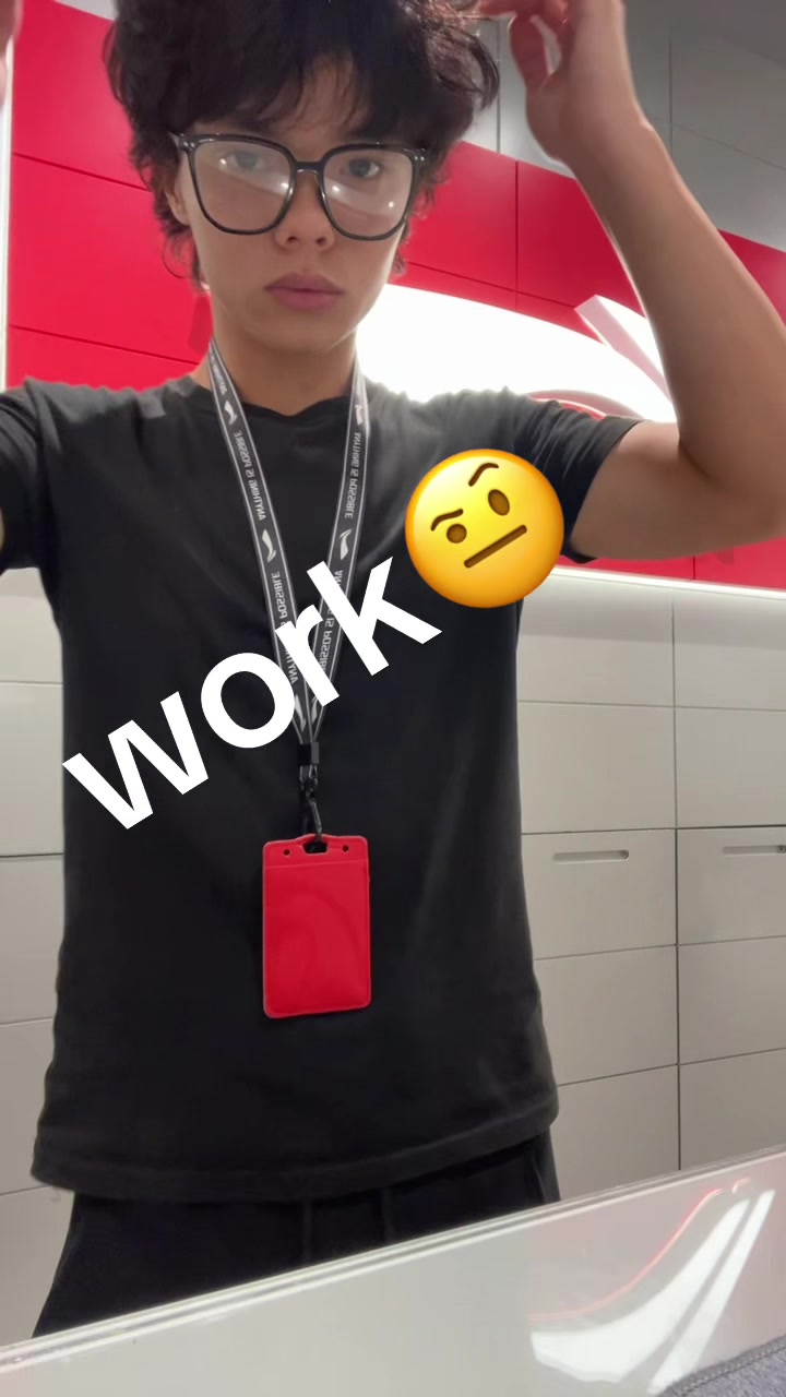 @🐍