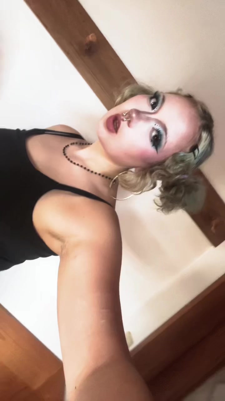 @itz_r0si