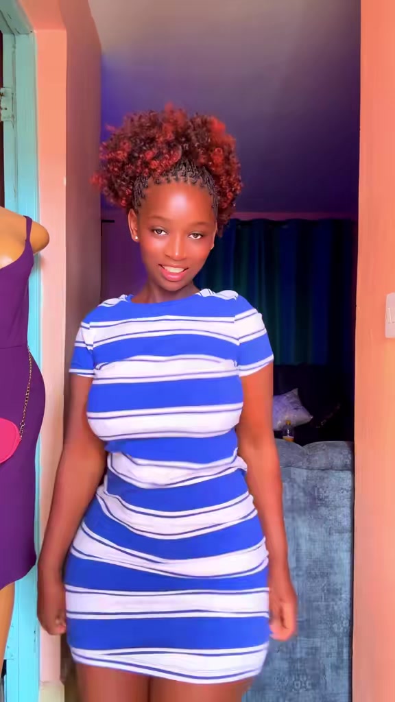 @Rosekwamboka