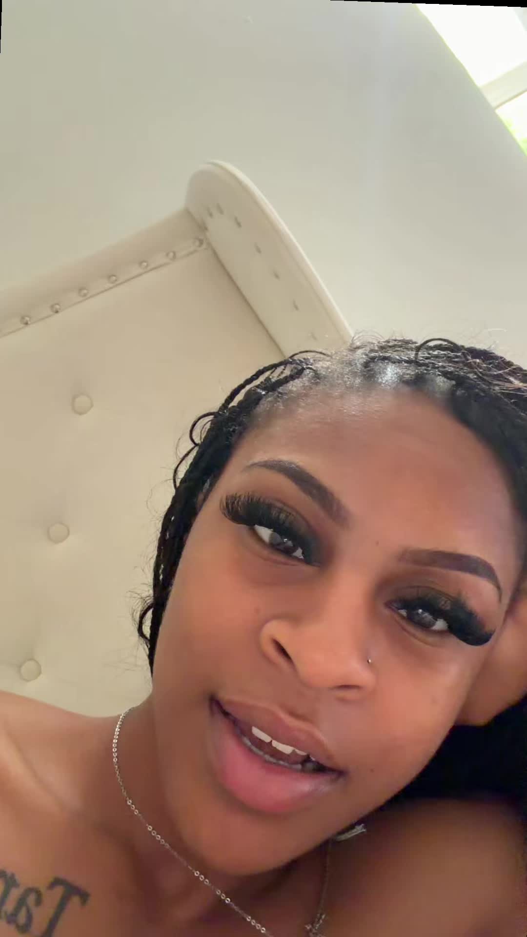 @NUUNUU