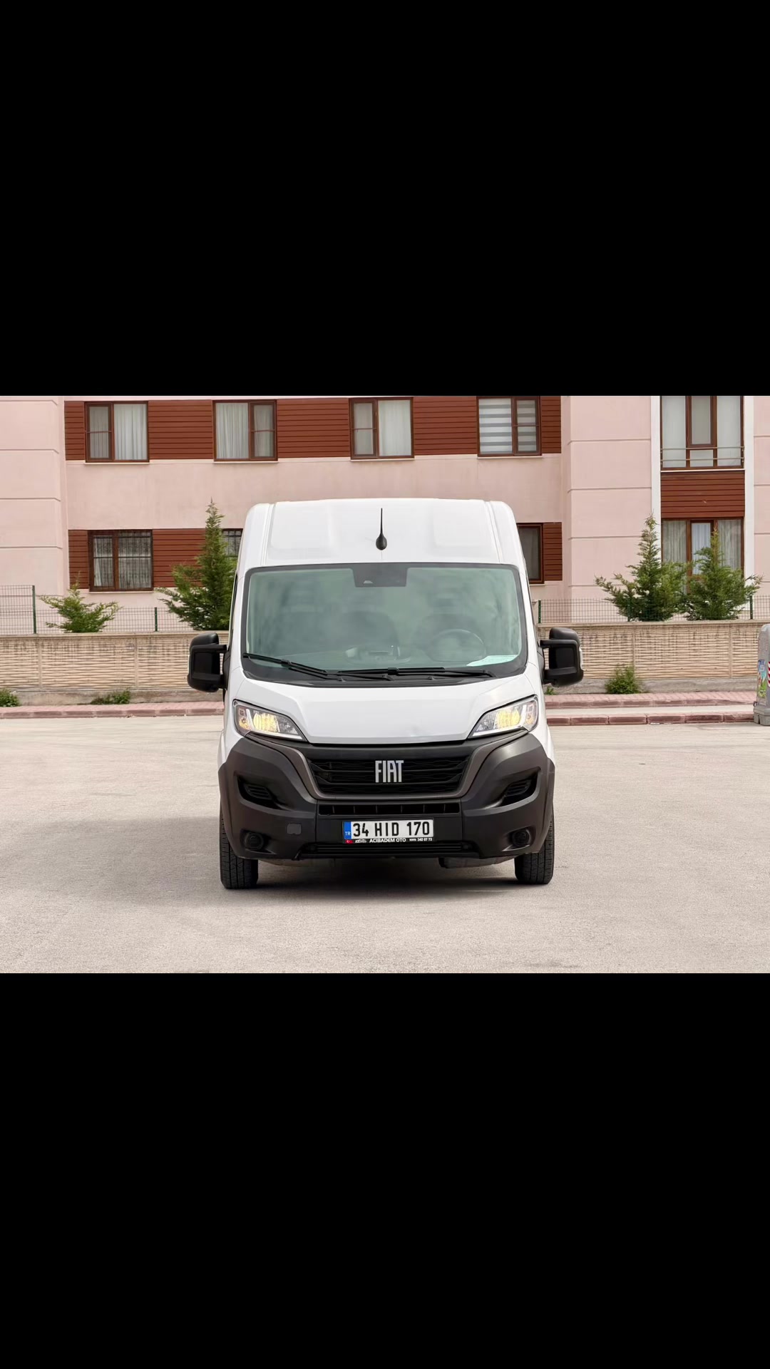 @Yusuf Acıbadem
