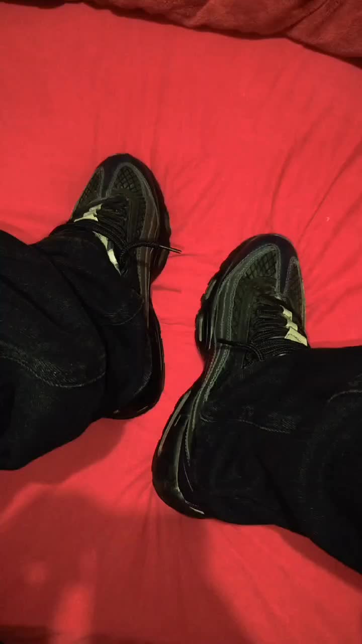 @👑