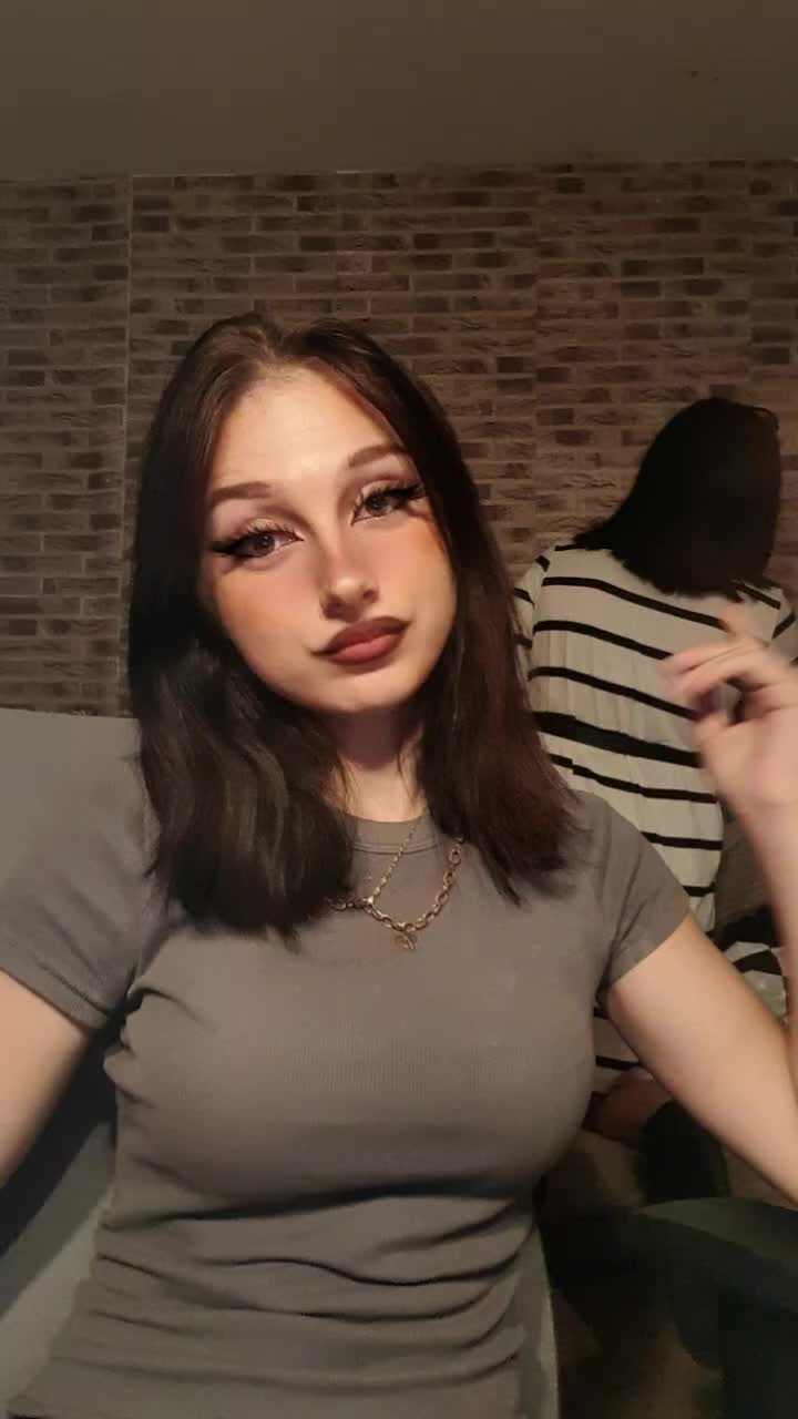 @Aylin🇦🇫