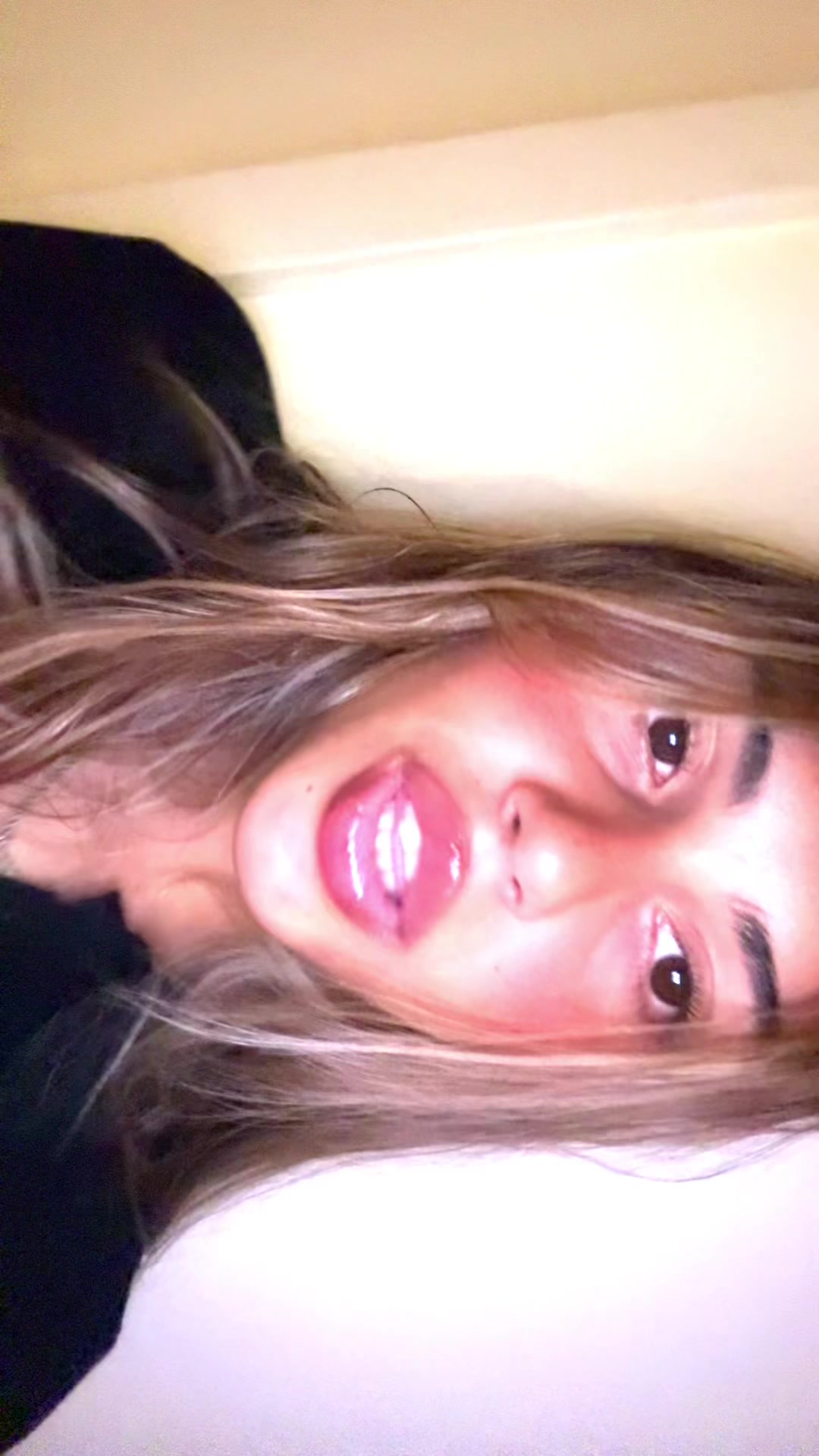 @Juanitagros