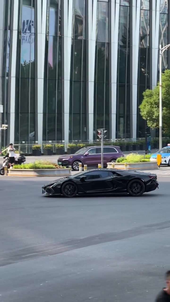 @CN_eye