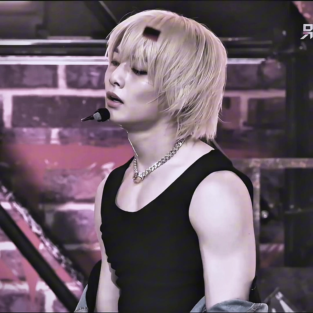 @jeyna୭ ˚.