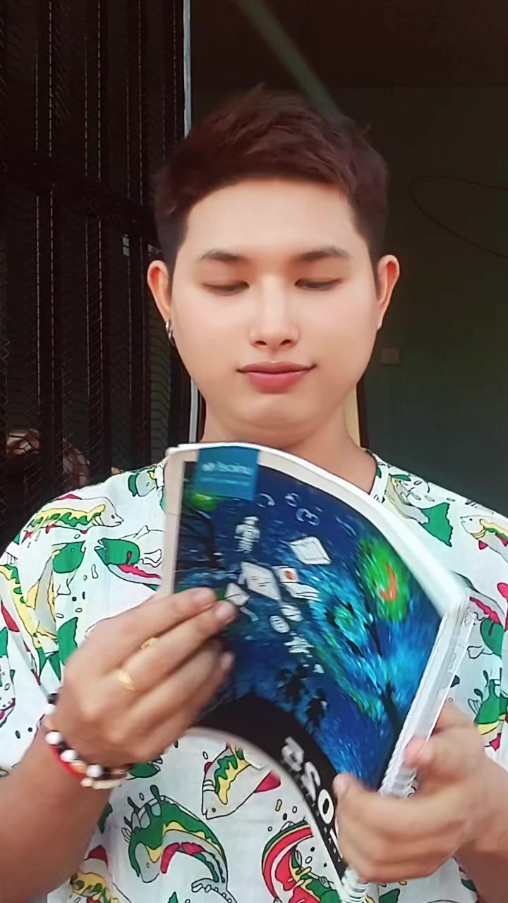 @Myat khaing Nyein