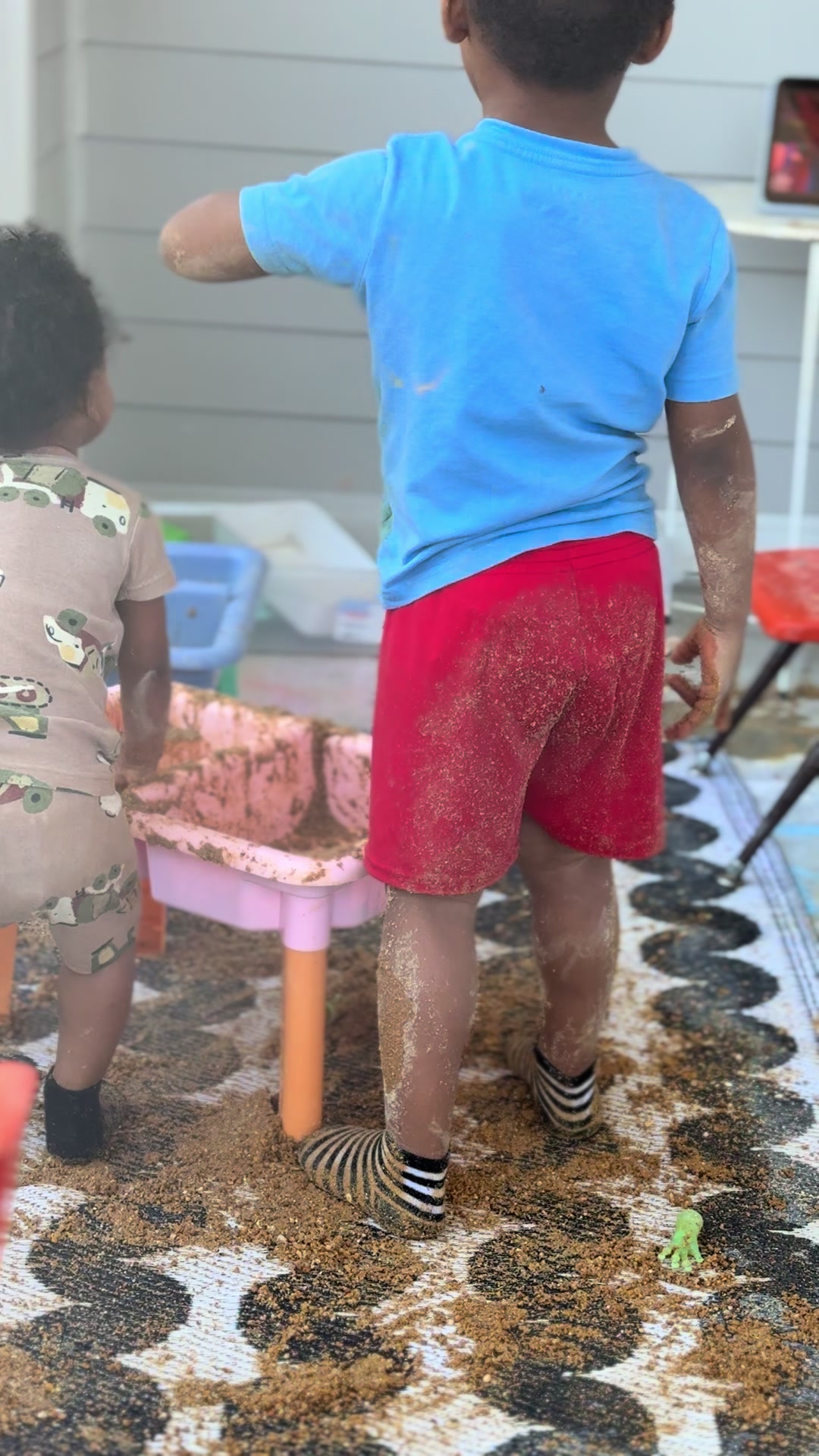 @Melissa | SAHM ♥️🧩