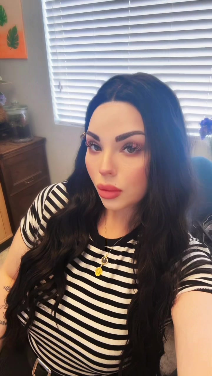 @BookedAndUnwell