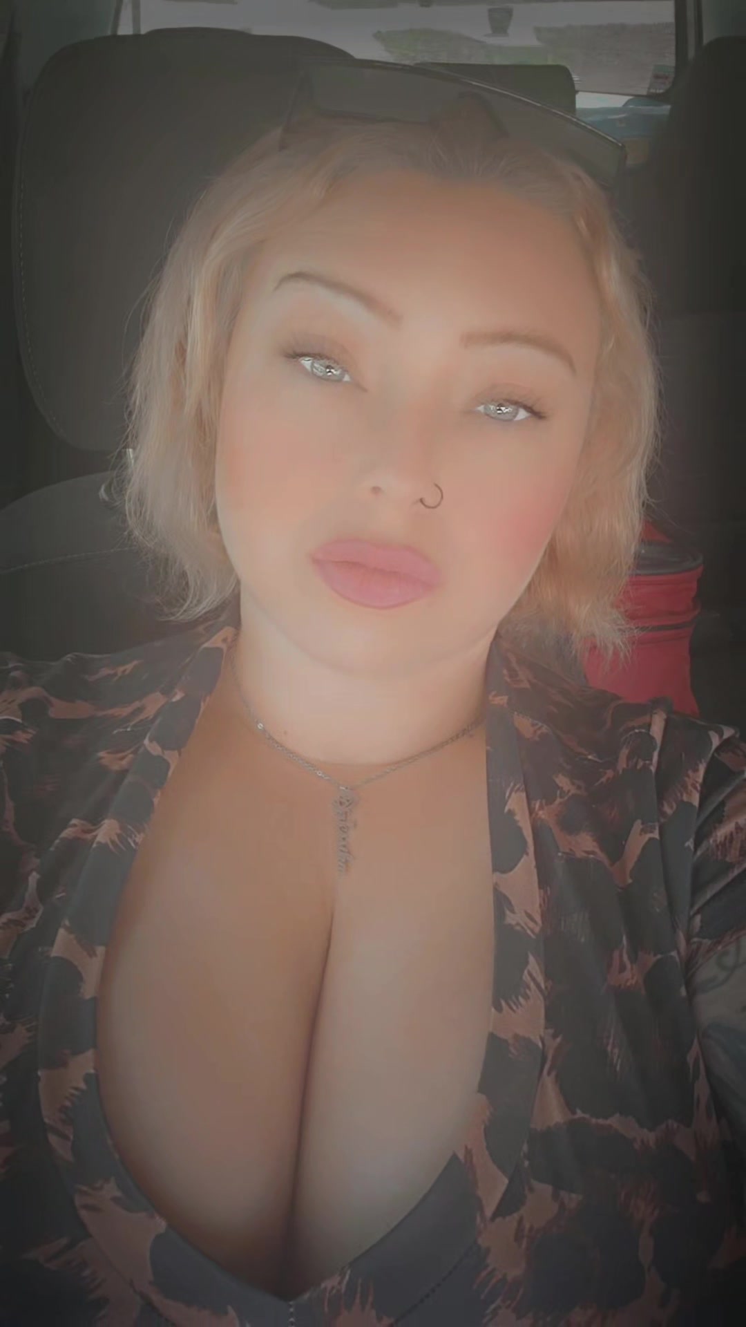 @Jessika