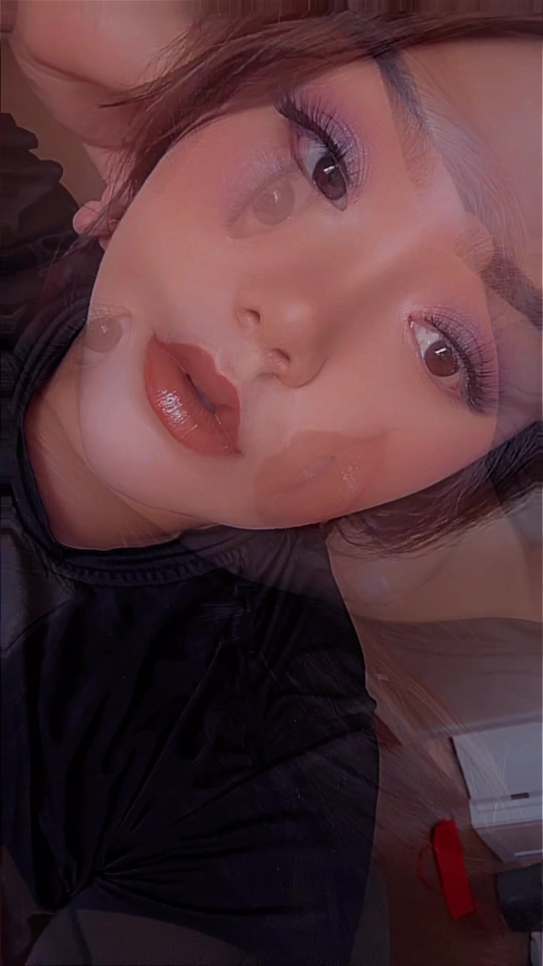 @AshiihiGlam