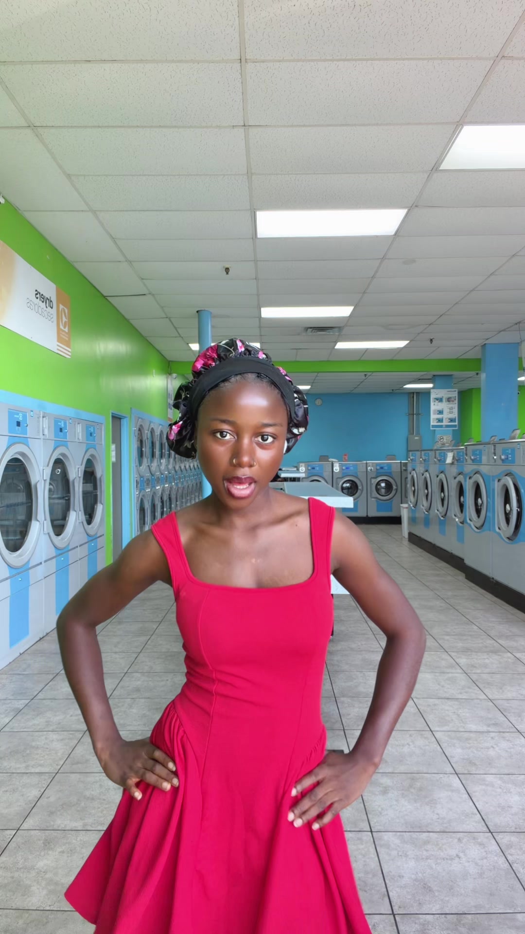 @Dark_girl_hawa