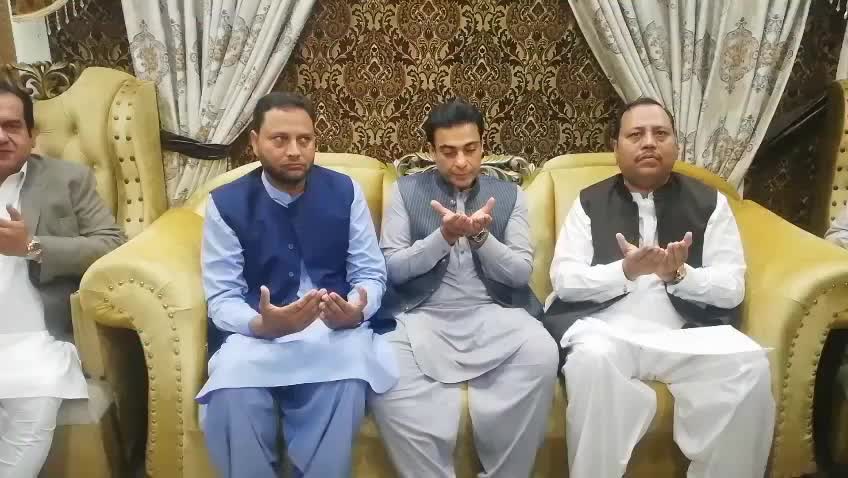 @Farooq Ahmad Bhatti