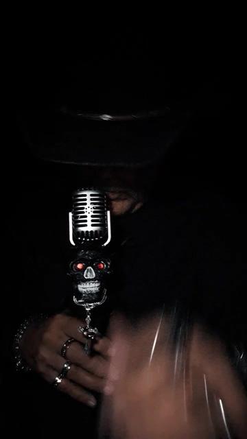 @THE MAN IN THE DARK💙🕊💀💙