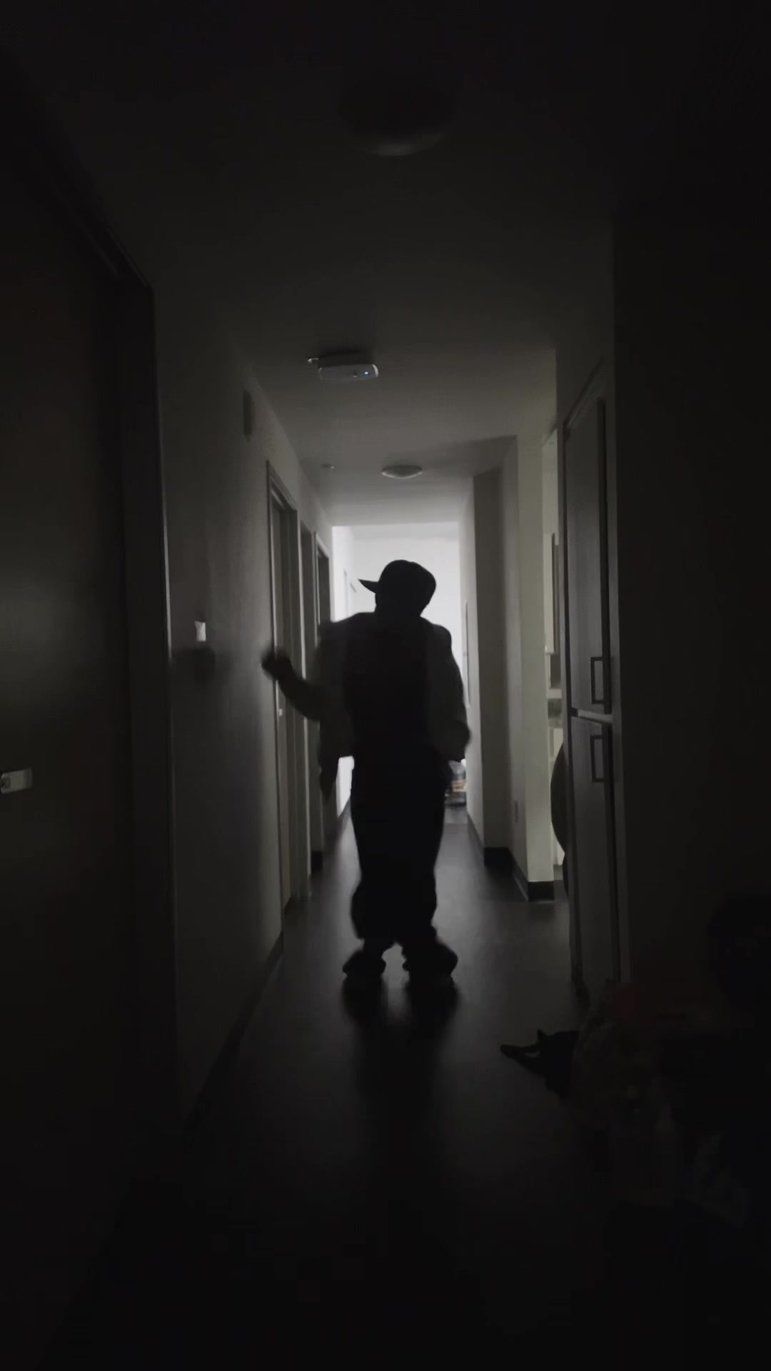 @J