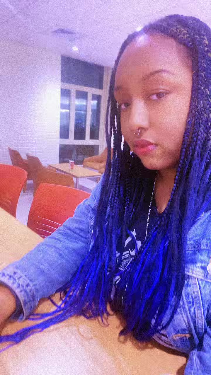 @1heartyoncceeee