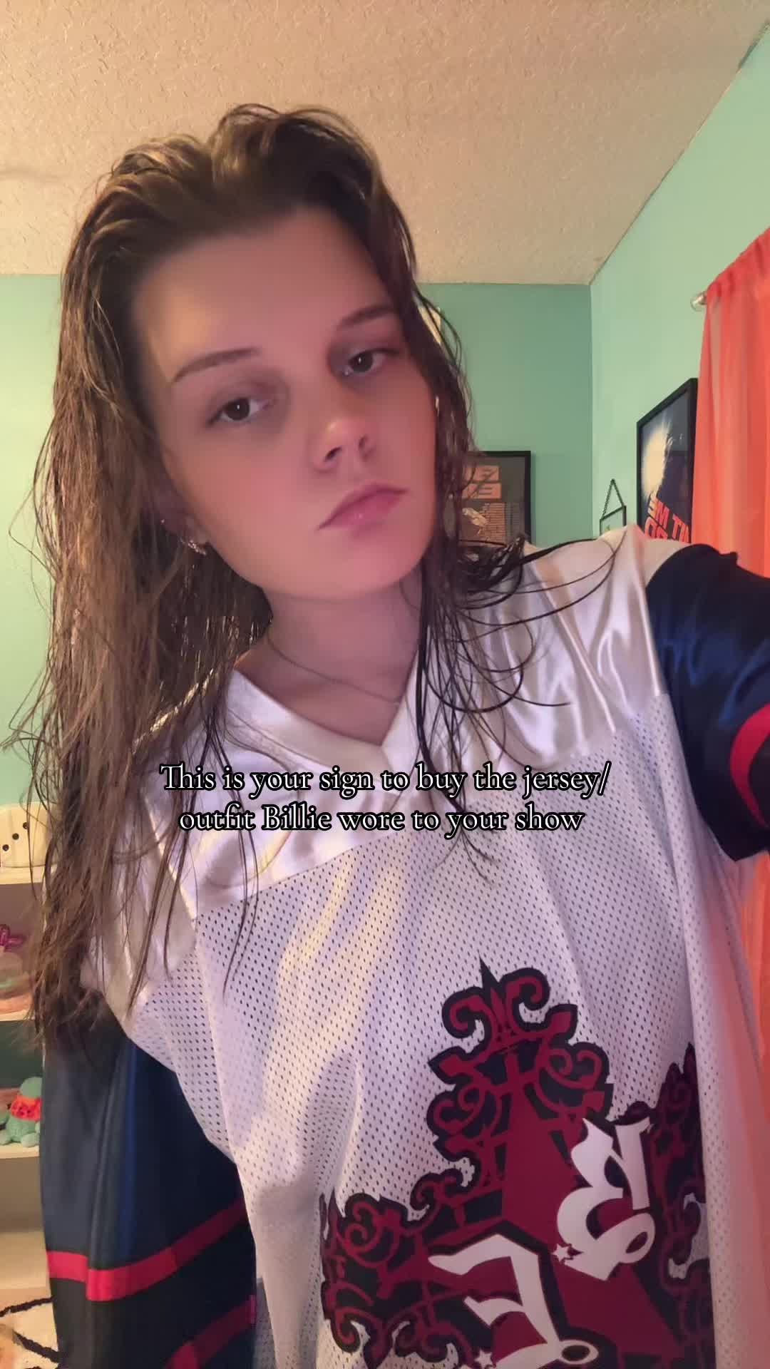 @HaileyKay ᵇ✮ᵉ