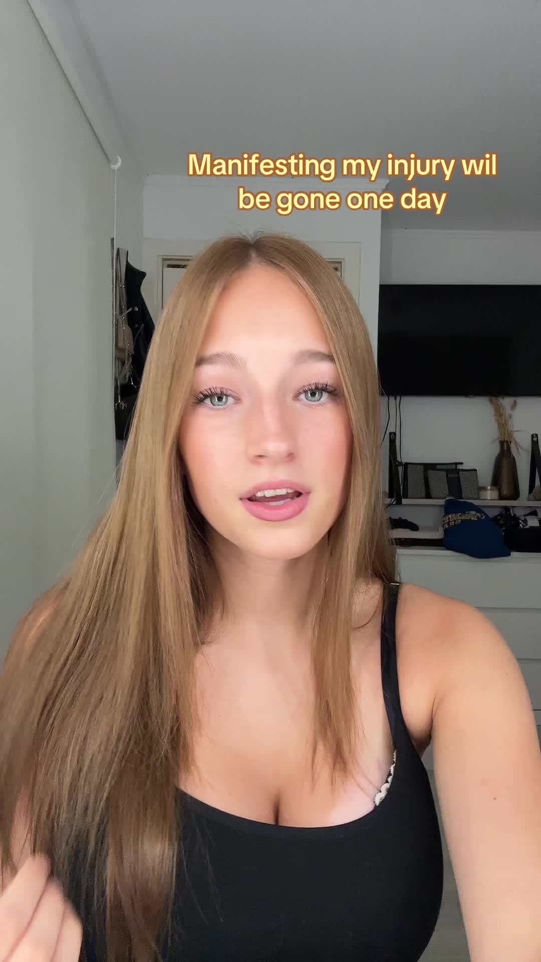 @𝓜𝓪𝓷𝓭𝔂 𝓻𝓸𝓮𝓵𝓵𝓲𝓮𝓼